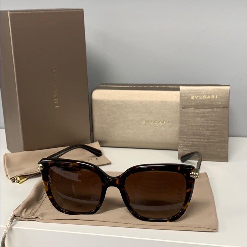 BVULGARI women’s sunglasses - Picture 4 of 12